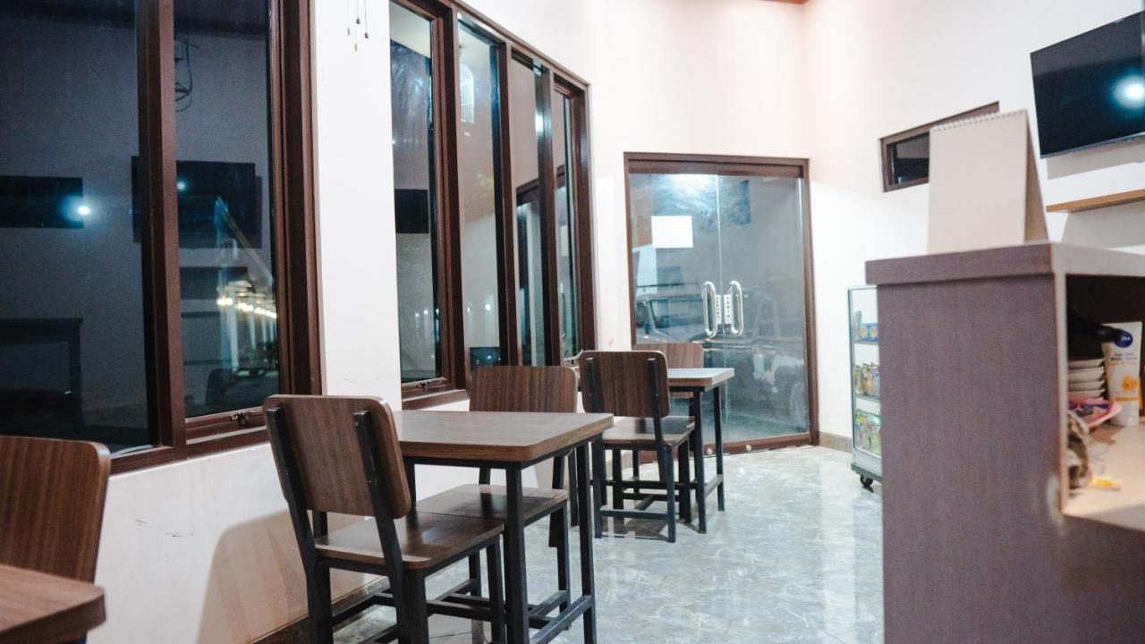 Sitiinggil Guest House Syariah Tegal  Ngoại thất bức ảnh